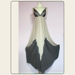 💄💋👠🌸A RARE FIND” BCBG MAXAZARIA RUNWAY COLLECTION Sz S…NWOT